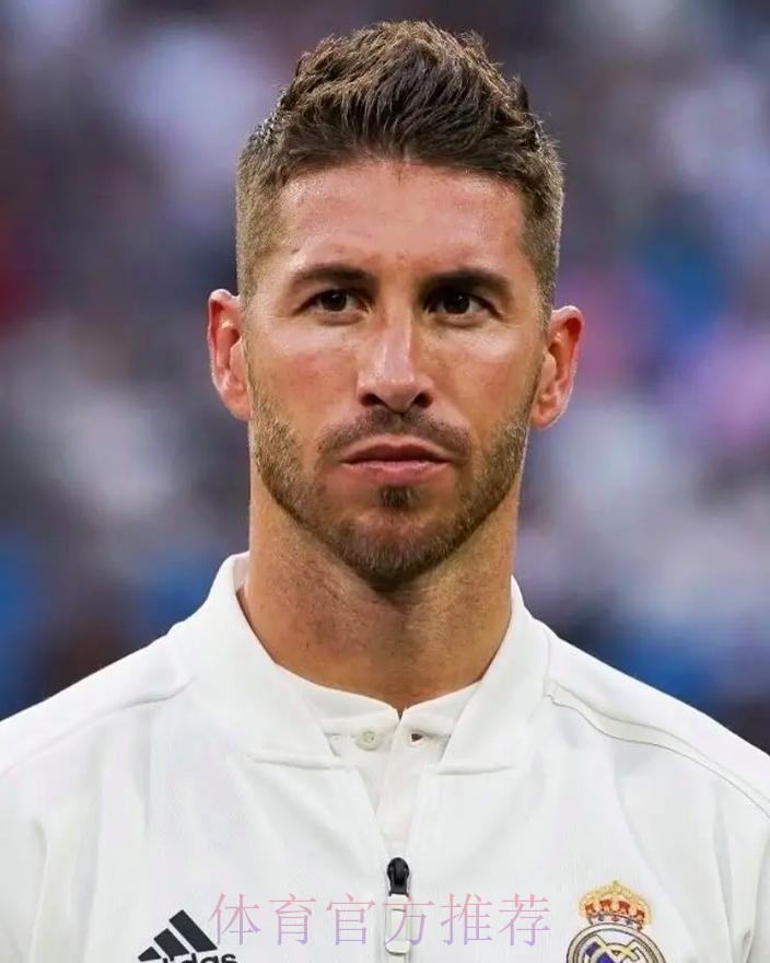 六台记者：皇马将和拉莫斯在不降薪的基础上续约